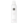 O gel de banho espumante THE RITUAL OF SAKURA 200 ml.