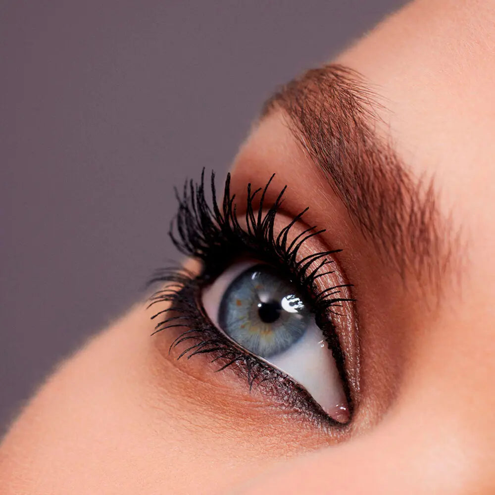 CLARINS-WONDER VOLUME MASCARA XXL rímel #01-Preto 8 ml-DrShampoo - Perfumaria e Cosmética