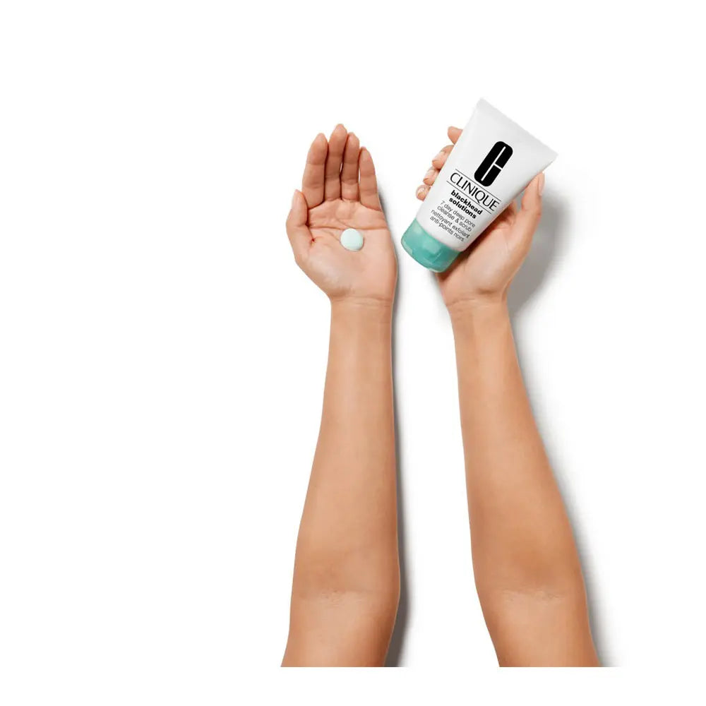 CLINIQUE-BLACKHEAD SOLUTIONS 7 dias de limpeza e esfoliação profunda dos poros 125 ml-DrShampoo - Perfumaria e Cosmética