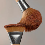 ECOTOOLS-Pincel Duo SCULPT + BRONZE para Contorno e Bronzer (1 unidade)-DrShampoo - Perfumaria e Cosmética