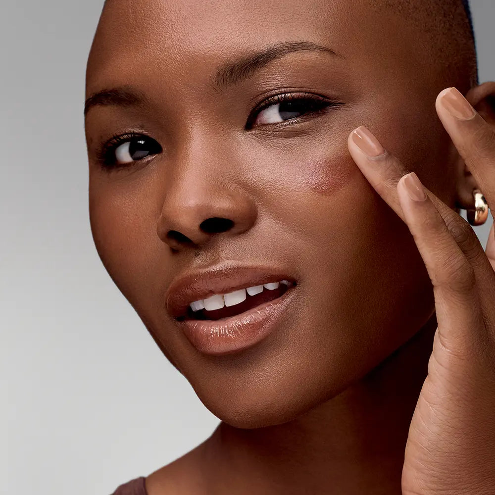 ESTEE LAUDER-FUTURIST BLUSH MAKER blush líquido 06 Skinny Dip 10 ml.-DrShampoo - Perfumaria e Cosmética