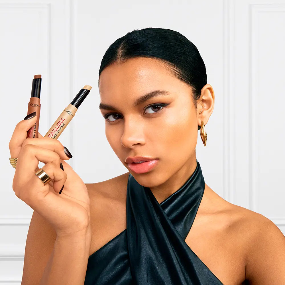L'ORÉAL PARIS-Bastão de contorno INFAILLIBLE FACE SCULPTOR Claro Médio 23 g.-DrShampoo - Perfumaria e Cosmética