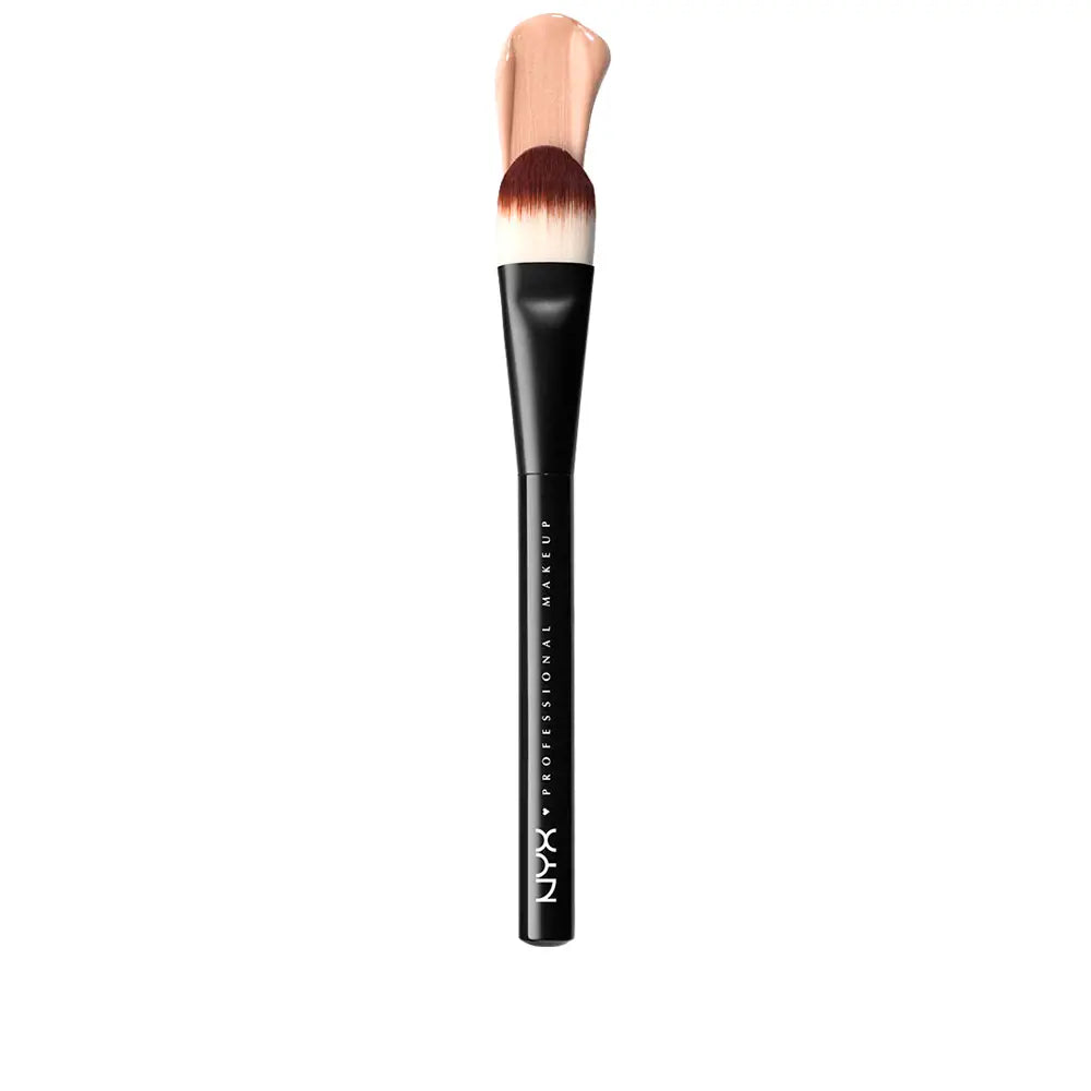 NYX PROFESSIONAL MAKE UP-Pincel para base PRO FLAT prob07 22 gr-DrShampoo - Perfumaria e Cosmética
