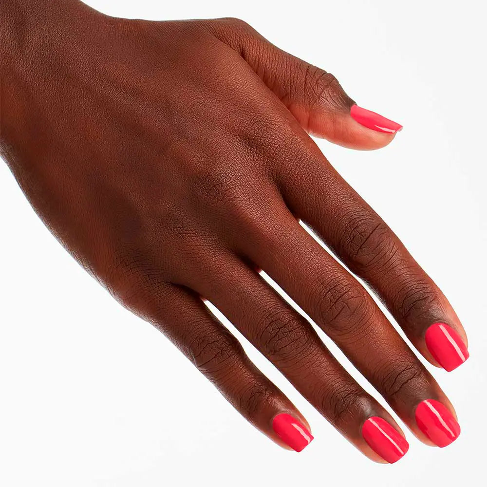 OPI-NAIL LACQUER Esmalte com duração de até 7 dias #Charged up cereja 15 ml-DrShampoo - Perfumaria e Cosmética