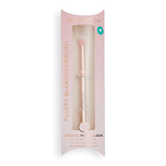 REVOLUTION MAKE UP-FLUFFY blending brush R4 1 u-DrShampoo - Perfumaria e Cosmética