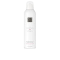O gel de banho espumante THE RITUAL OF SAKURA 200 ml.