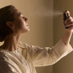 SENSAI-Spray fixador hidratante 50 ml-DrShampoo - Perfumaria e Cosmética