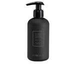 SERGE LUTENS-LOÇÃO HIDRATANTE PARA MÃOS E CORPO PAROLE D'EAU 240 ml-DrShampoo - Perfumaria e Cosmética