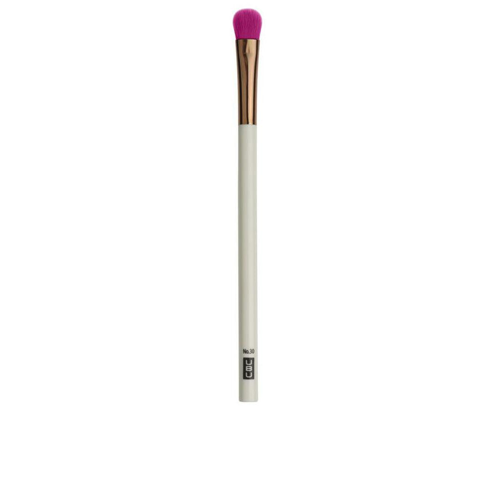 UBU - URBAN BEAUTY LIMITED-SHADY LADY eye shadow brush 1 u-DrShampoo - Perfumaria e Cosmética